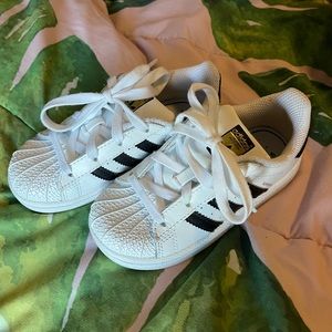 Adidas toddler Superstars 9K
